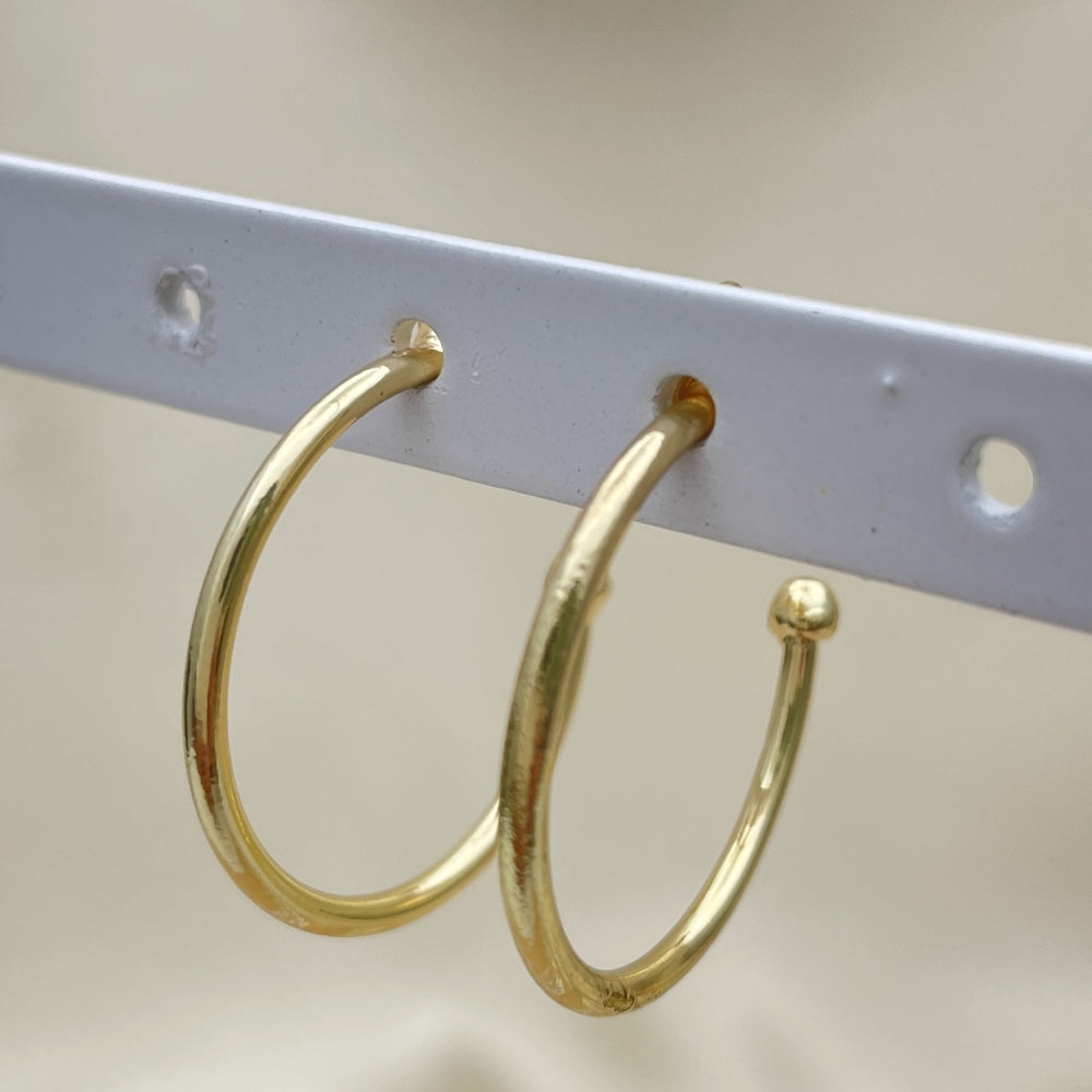 Oro Laminado Medium Hoop, Gold Filled Style Polished, Golden Finish
