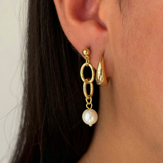 Pearl Drop Earrings