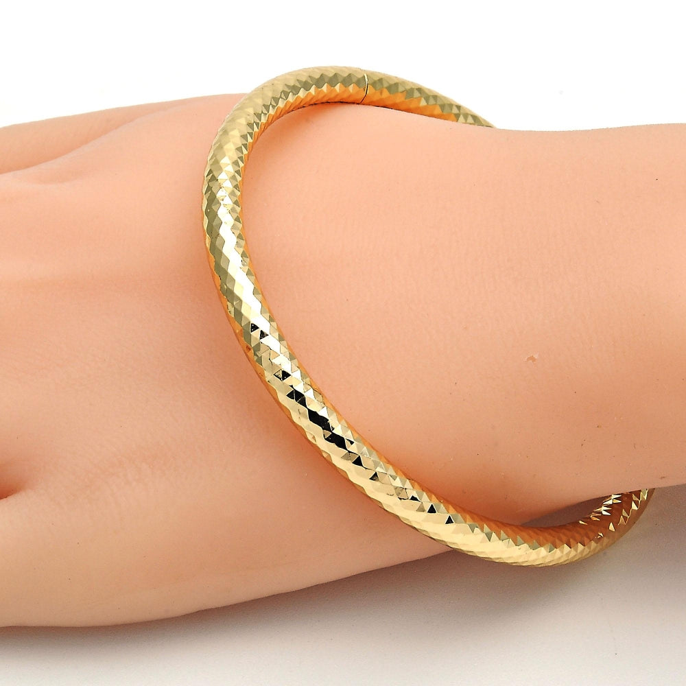 Gold Tone Individual Bangle, Hollow Design, Diamond Cutting Finish, Golden Finish