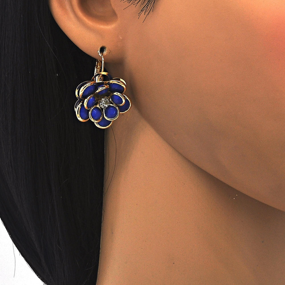 Oro Laminado Leverback Earring, Gold Filled Style Flower Design, with Sapphire Blue and White Crystal, Polished, Golden Finish
