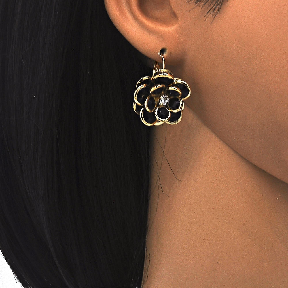 Oro Laminado Leverback Earring, Gold Filled Style Flower Design, with Black and White Crystal, Polished, Golden Finish