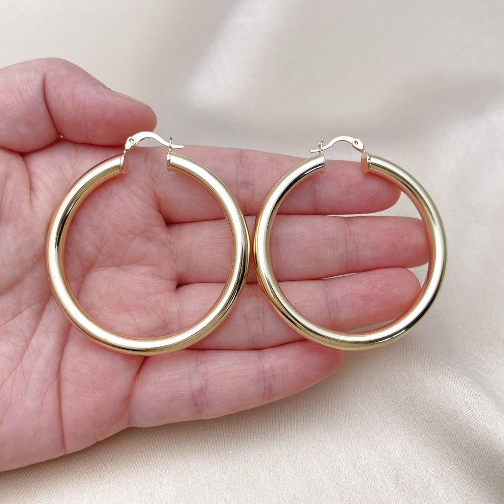 Oro Laminado Large Hoop, Gold Filled Style Hollow Design, Polished, Golden Finish