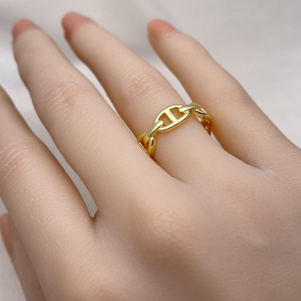 Oro Laminado Elegant Ring, Gold Filled Style Puff Mariner Design, Polished, Golden Finish