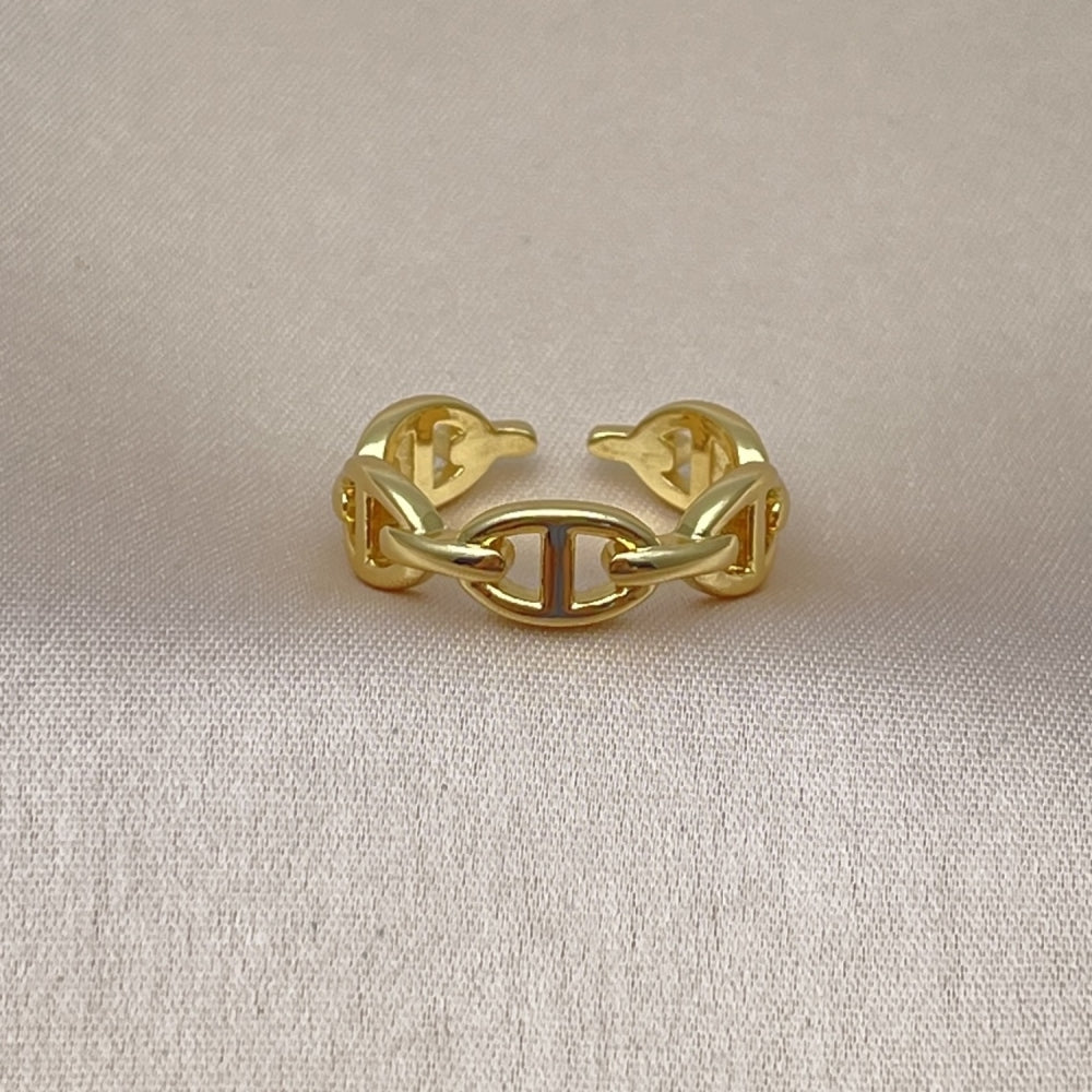 Oro Laminado Elegant Ring, Gold Filled Style Puff Mariner Design, Polished, Golden Finish