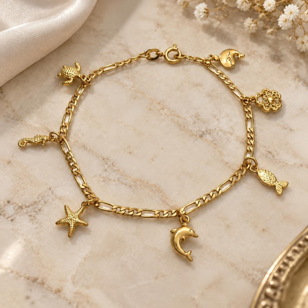Oro Laminado Charm Bracelet, Gold Filled Style Seahorse and Star Design, Polished, Golden Finish