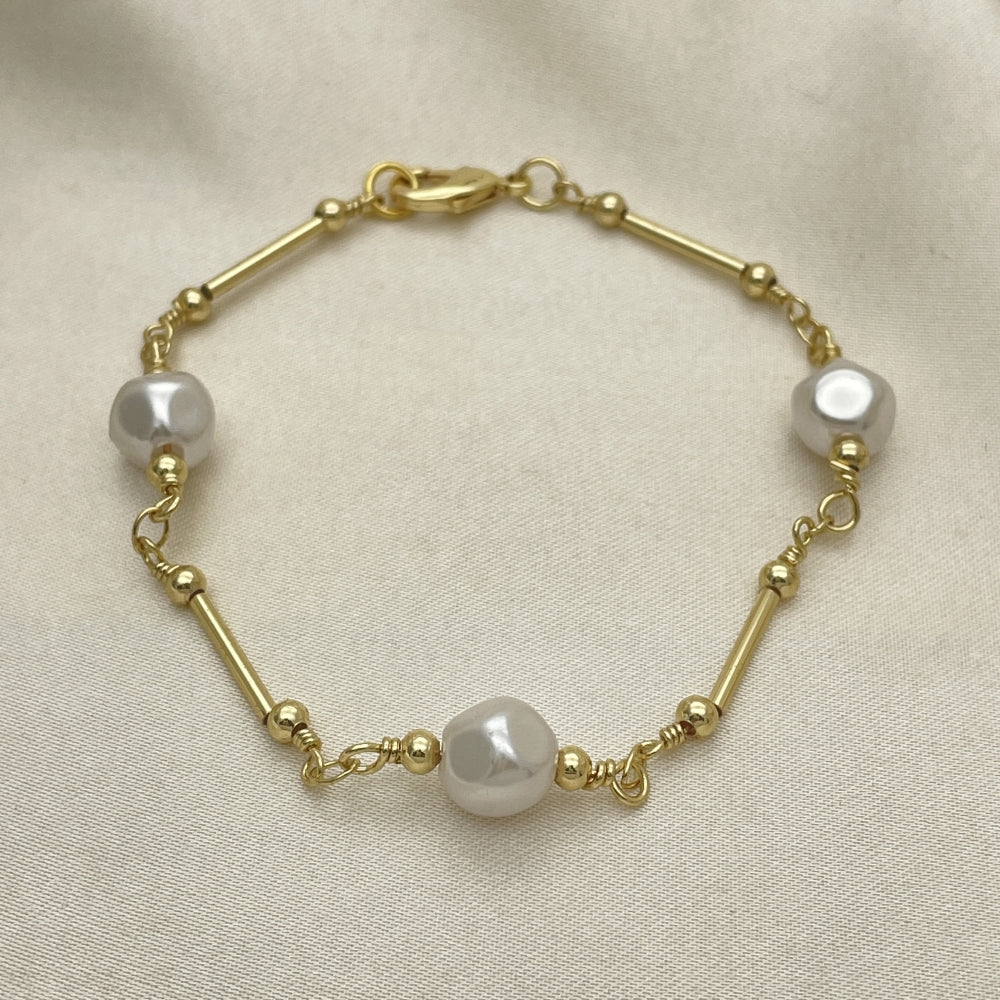 Oro Laminado Fancy Bracelet, Gold Filled Style Ball and Love Design, with Ivory Pearl, Polished, Golden Finish