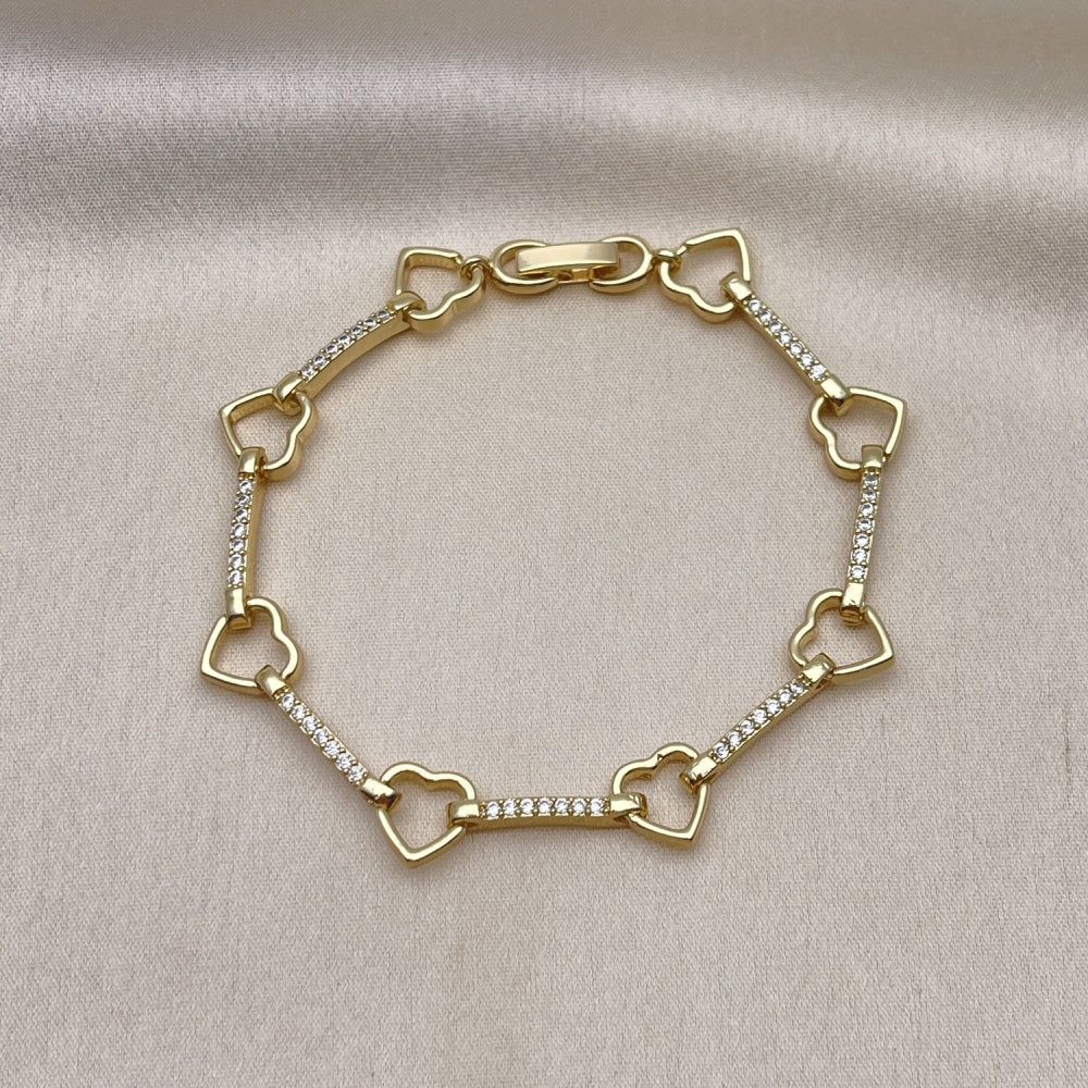 Oro Laminado Fancy Bracelet, Gold Filled Style Heart Design, with White Micro Pave, Polished, Golden Finish