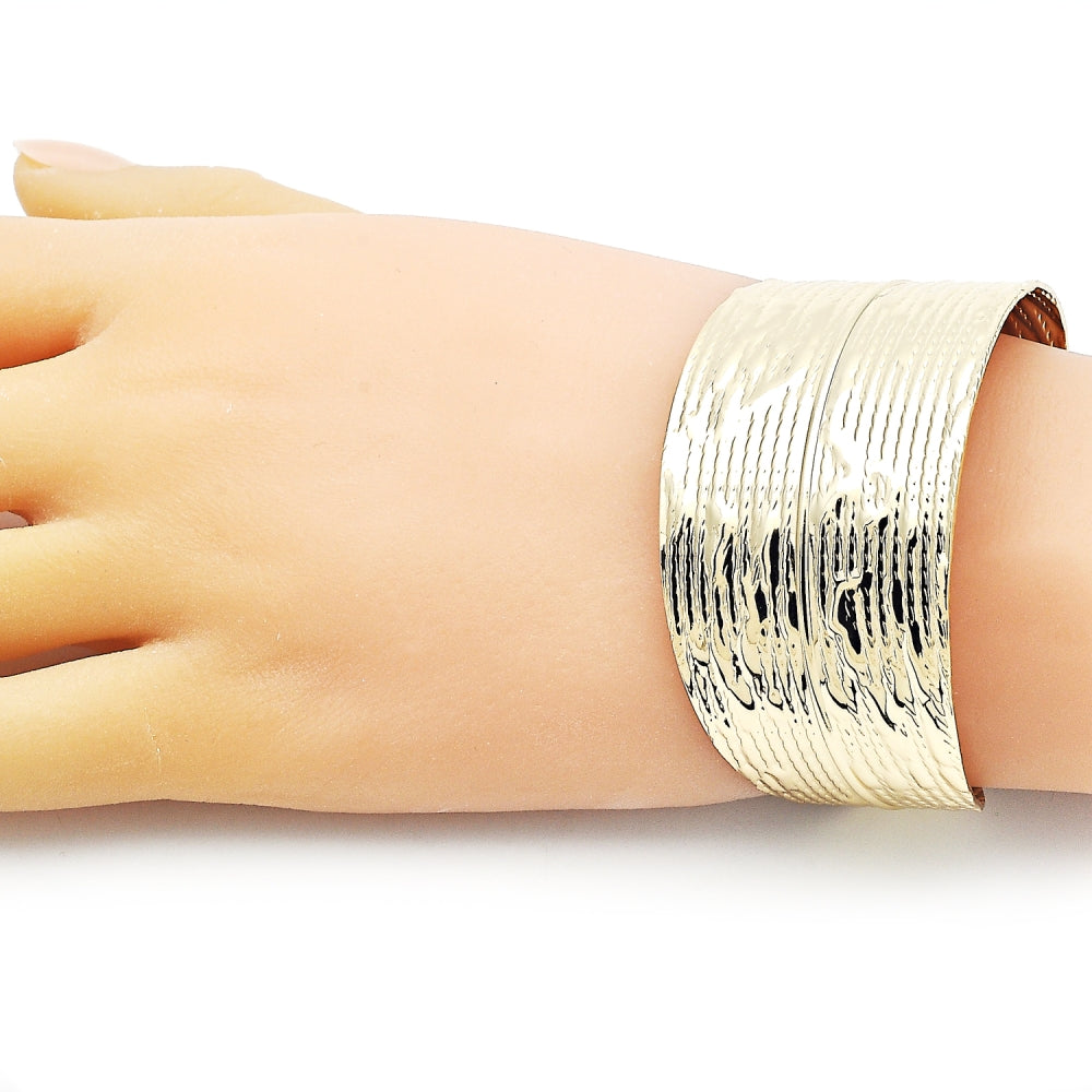Oro Laminado Individual Bangle, Gold Filled Style Leaf Design, Polished, Golden Finish