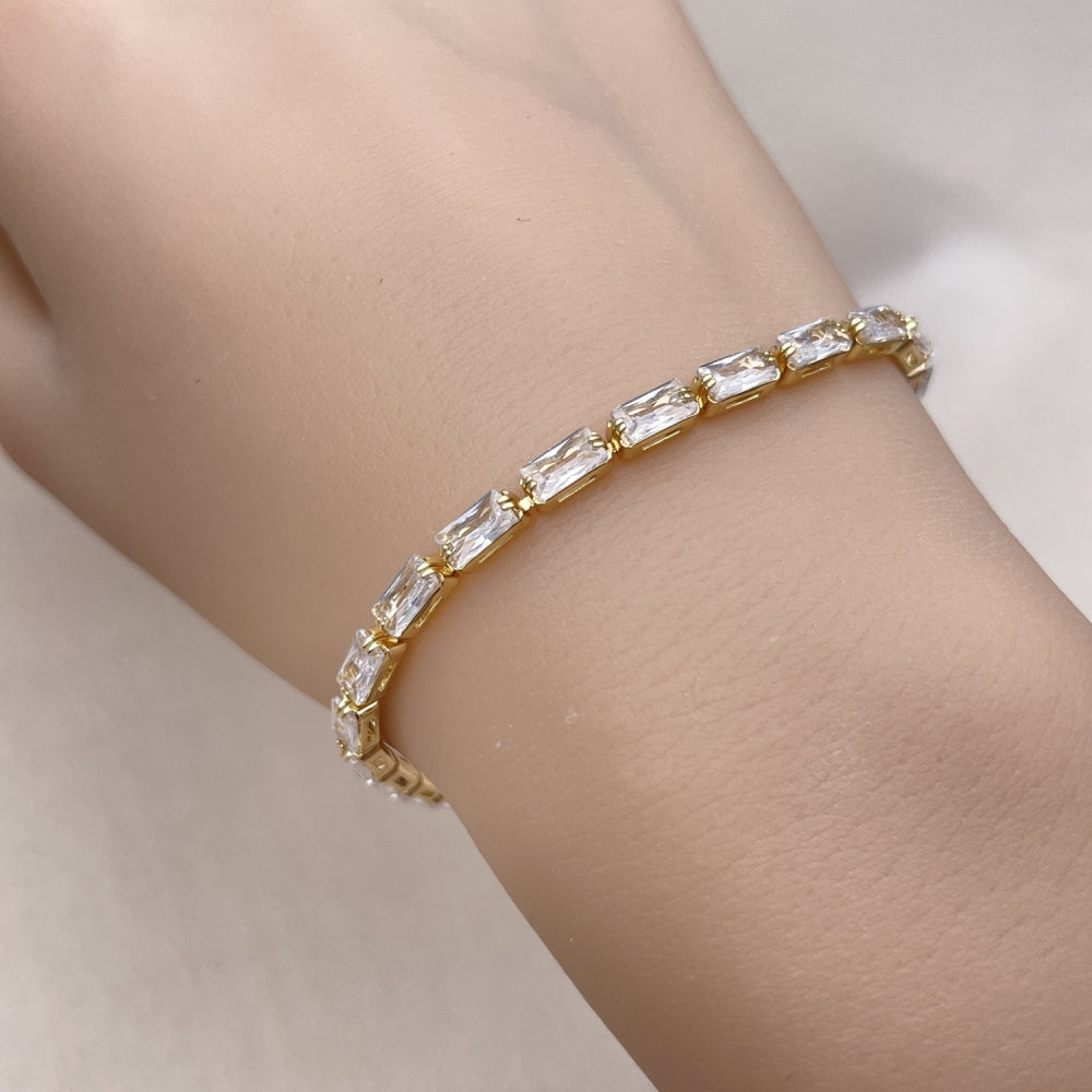 Oro Laminado Tennis Bracelet, Gold Filled Style Baguette Design, with White Cubic Zirconia, Polished, Golden Finish