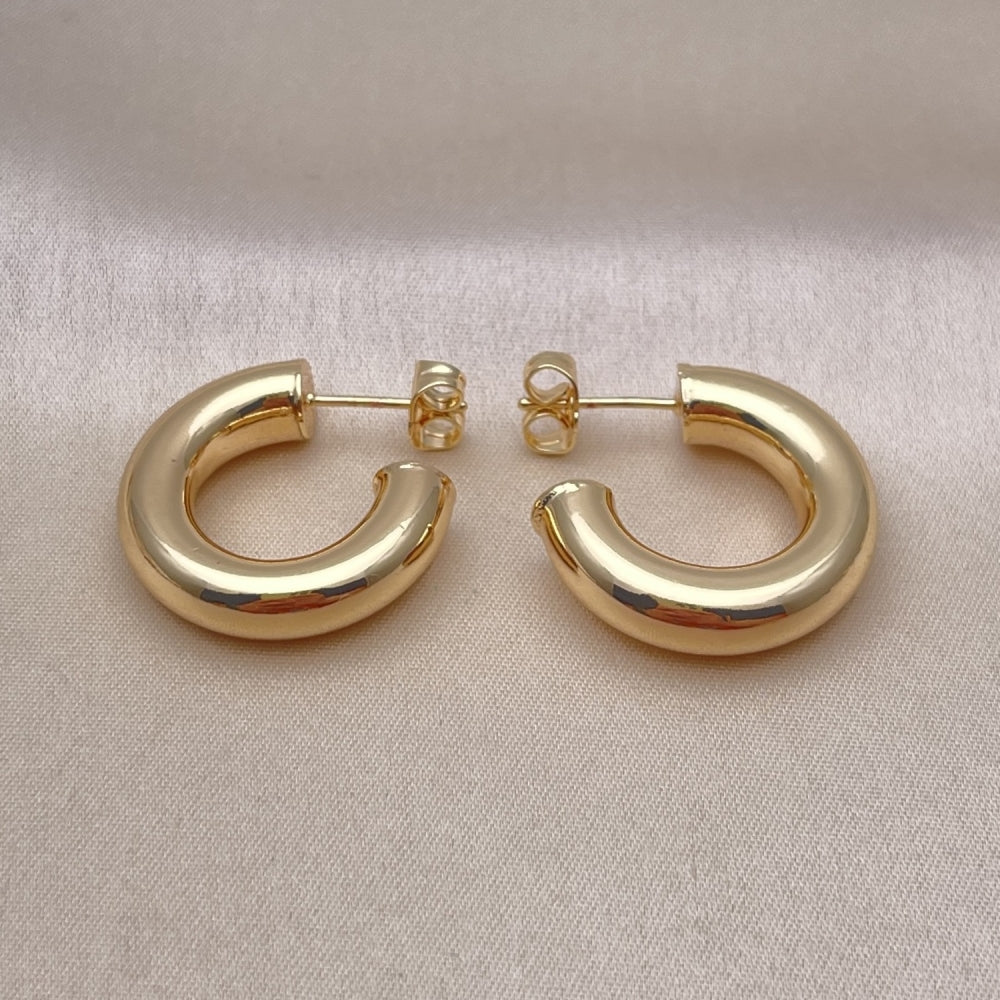 Oro Laminado Small Hoop, Gold Filled Style Hollow Design, Polished, Golden Finish