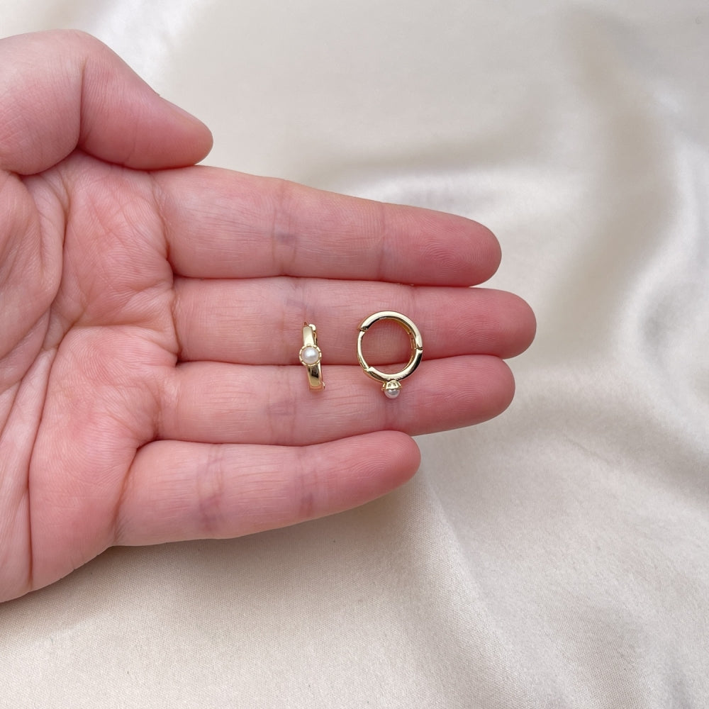 Oro Laminado Huggie Hoop, Gold Filled Style Ball Design, with Ivory Pearl, Polished, Golden Finish