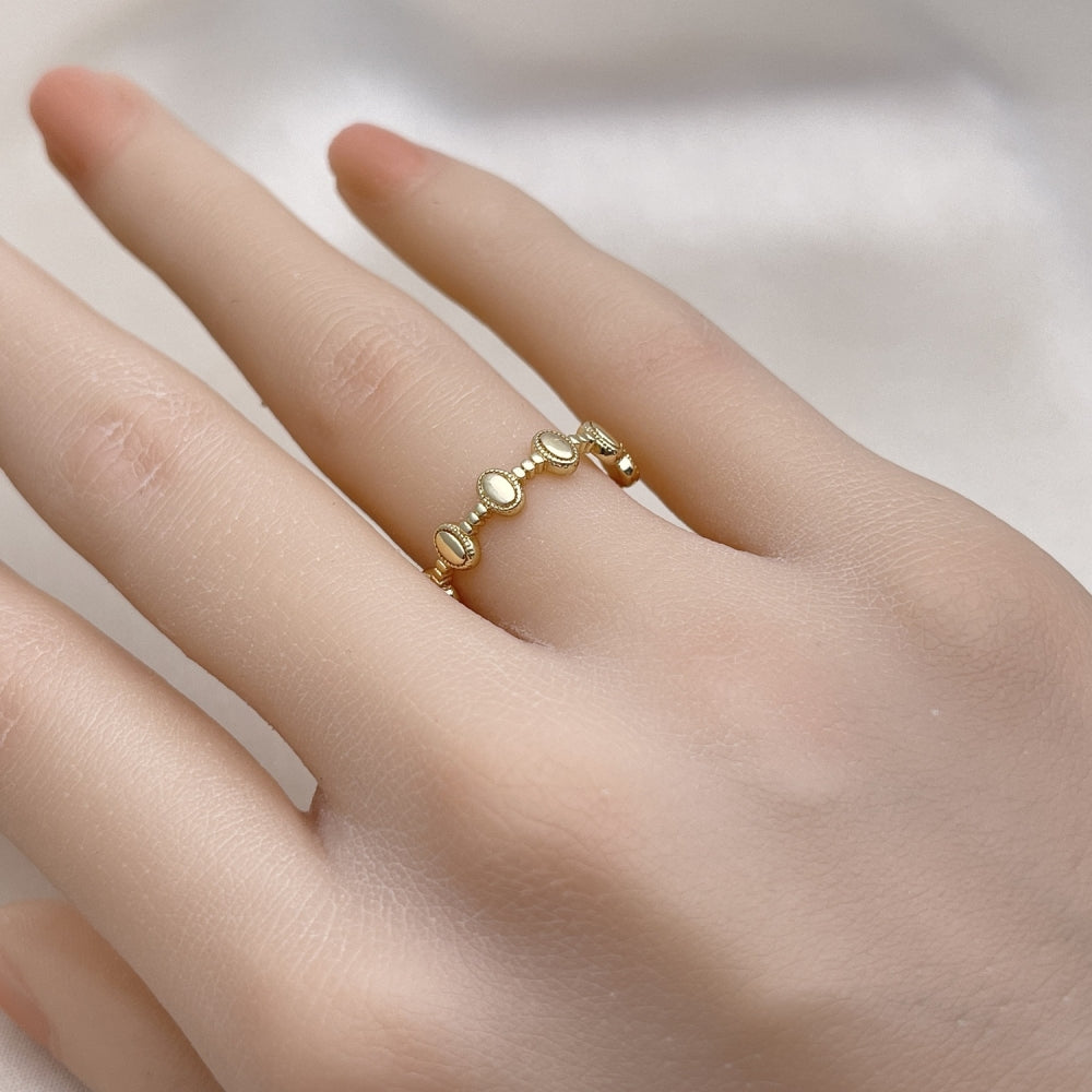 Oro Laminado Elegant Ring, Gold Filled Style Diamond Cutting Finish, Golden Finish