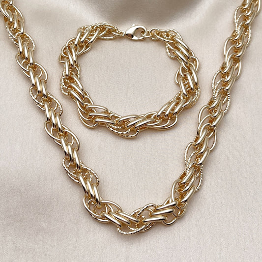 Oro Laminado Necklace and Bracelet, Gold Filled Style Diamond Cutting Finish, Golden Finish