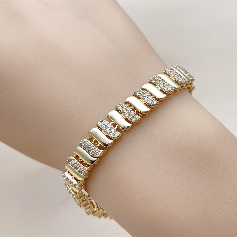 Oro Laminado Tennis Bracelet, Gold Filled Style with White Cubic Zirconia, Polished, Golden Finish