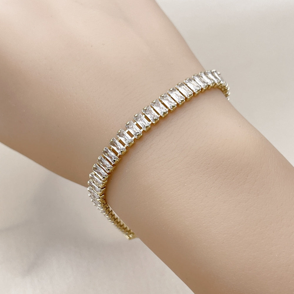 Oro Laminado Tennis Bracelet, Gold Filled Style Baguette Design, with White Cubic Zirconia, Polished, Golden Finish
