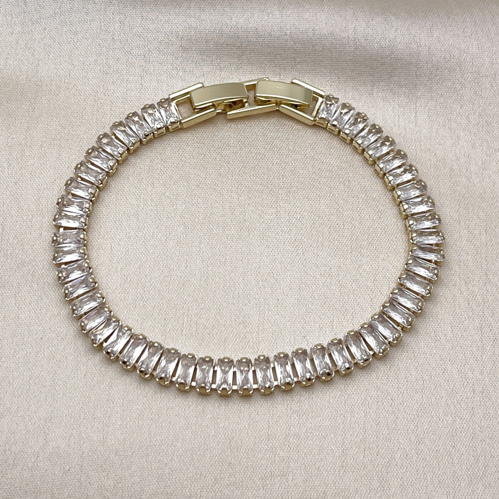 Oro Laminado Tennis Bracelet, Gold Filled Style Baguette Design, with White Cubic Zirconia, Polished, Golden Finish