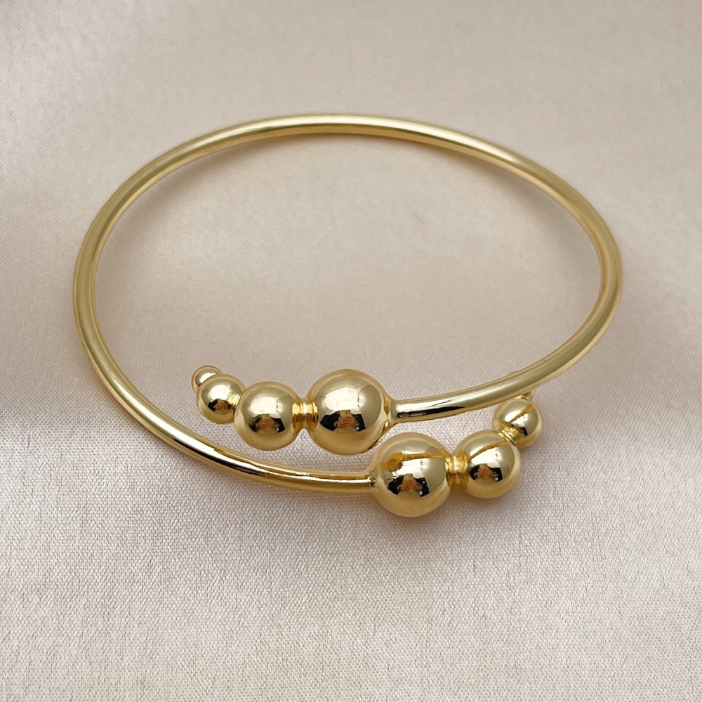 Oro Laminado Individual Bangle, Gold Filled Style Ball Design, Polished, Golden Finish