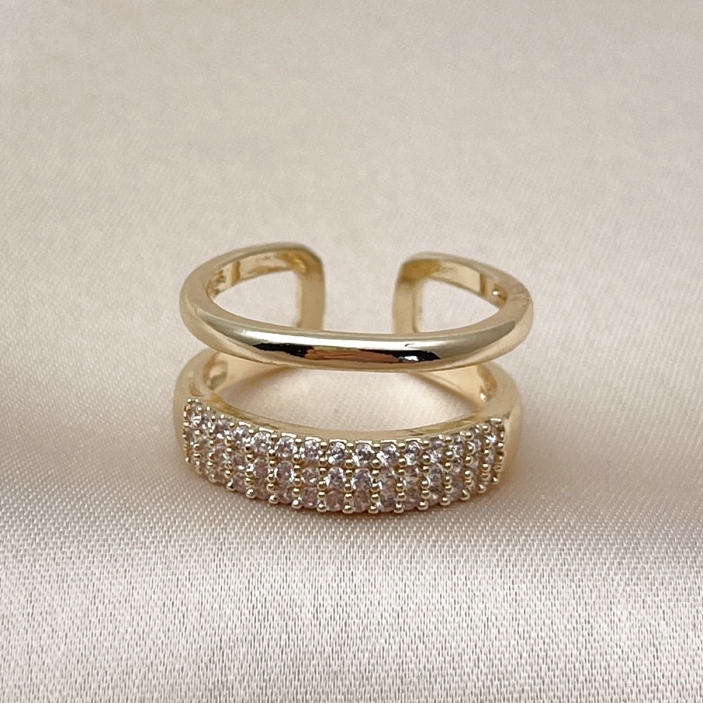 Oro Laminado Elegant Ring, Gold Filled Style with White Micro Pave, Polished, Golden Finish