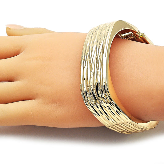 Oro Laminado Individual Bangle, Gold Filled Style Diamond Cutting Finish, Golden Finish