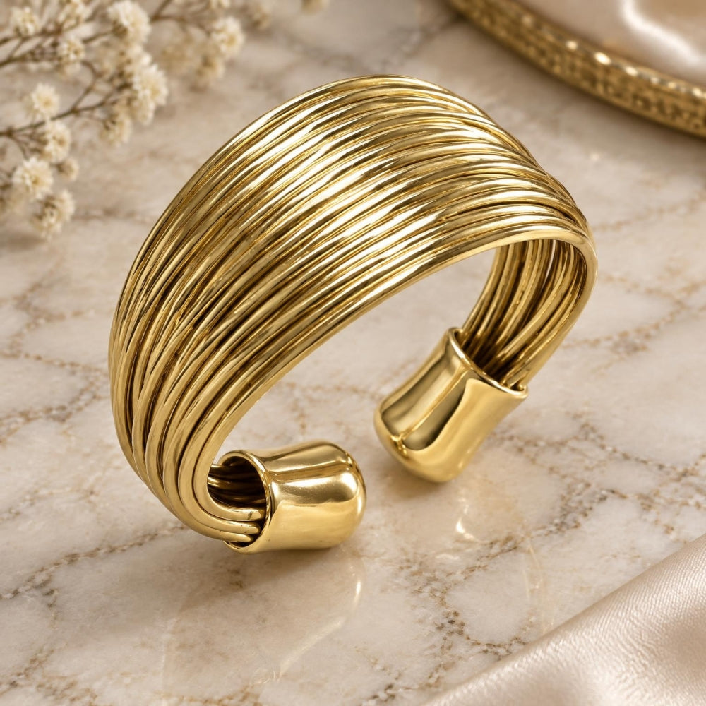Oro Laminado Elegant Ring, Gold Filled Style Polished, Golden Finish