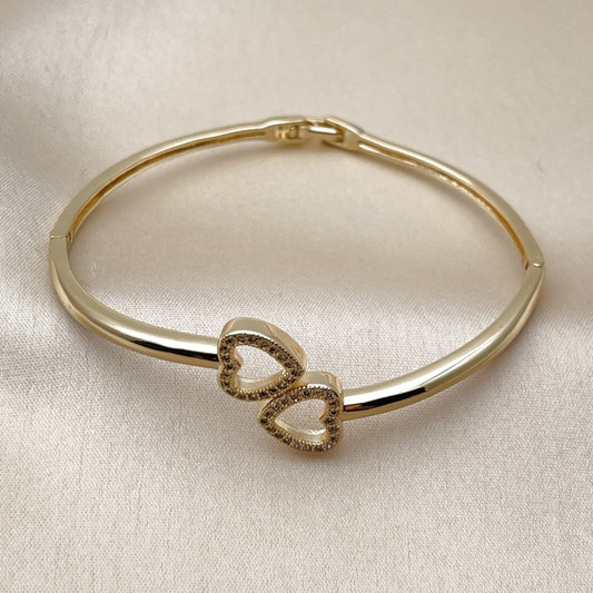 Oro Laminado Individual Bangle, Gold Filled Style Heart Design, with White Micro Pave, Polished, Golden Finish