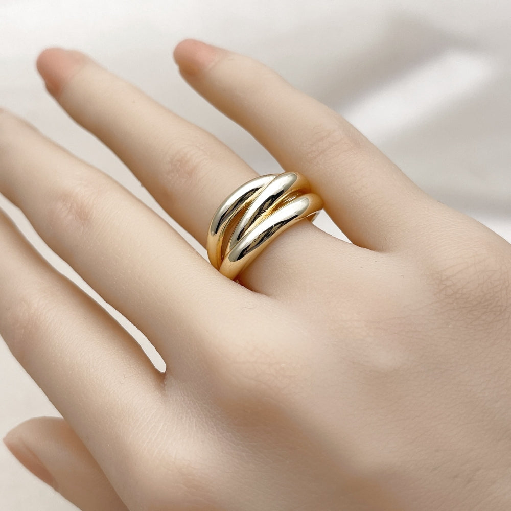 Oro Laminado Elegant Ring, Gold Filled Style Polished, Golden Finish