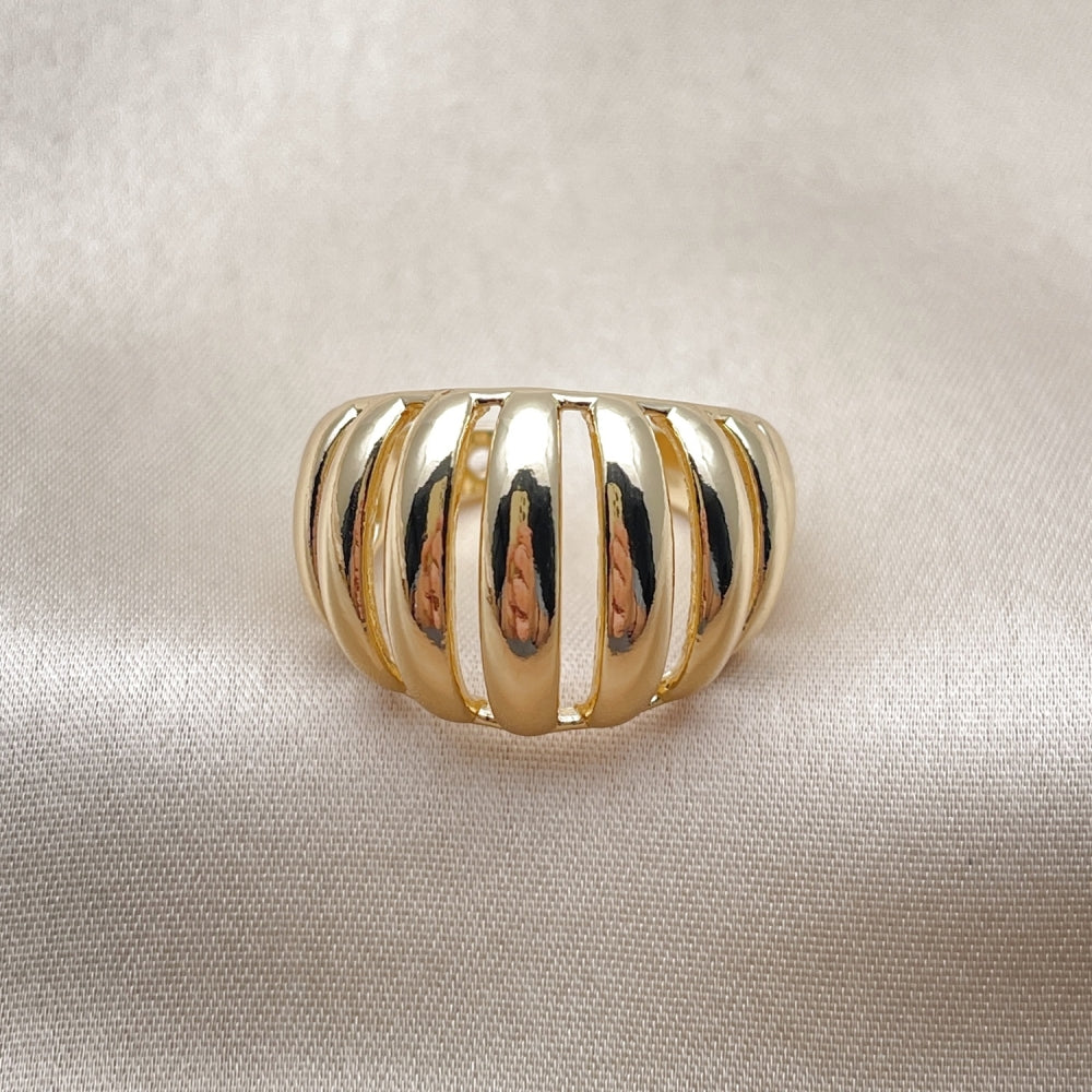 Oro Laminado Elegant Ring, Gold Filled Style Polished, Golden Finish