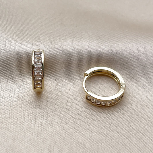 Oro Laminado Huggie Hoop, Gold Filled Style Baguette Design, with White Cubic Zirconia, Polished, Golden Finish