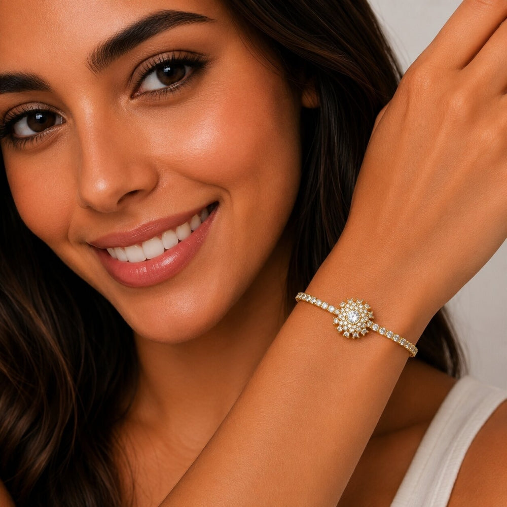 Oro Laminado Fancy Bracelet, Gold Filled Style Flower Design, with White Cubic Zirconia, Polished, Golden Finish