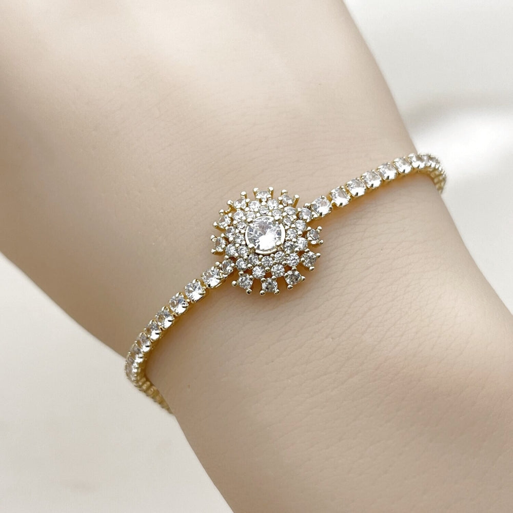 Oro Laminado Fancy Bracelet, Gold Filled Style Flower Design, with White Cubic Zirconia, Polished, Golden Finish