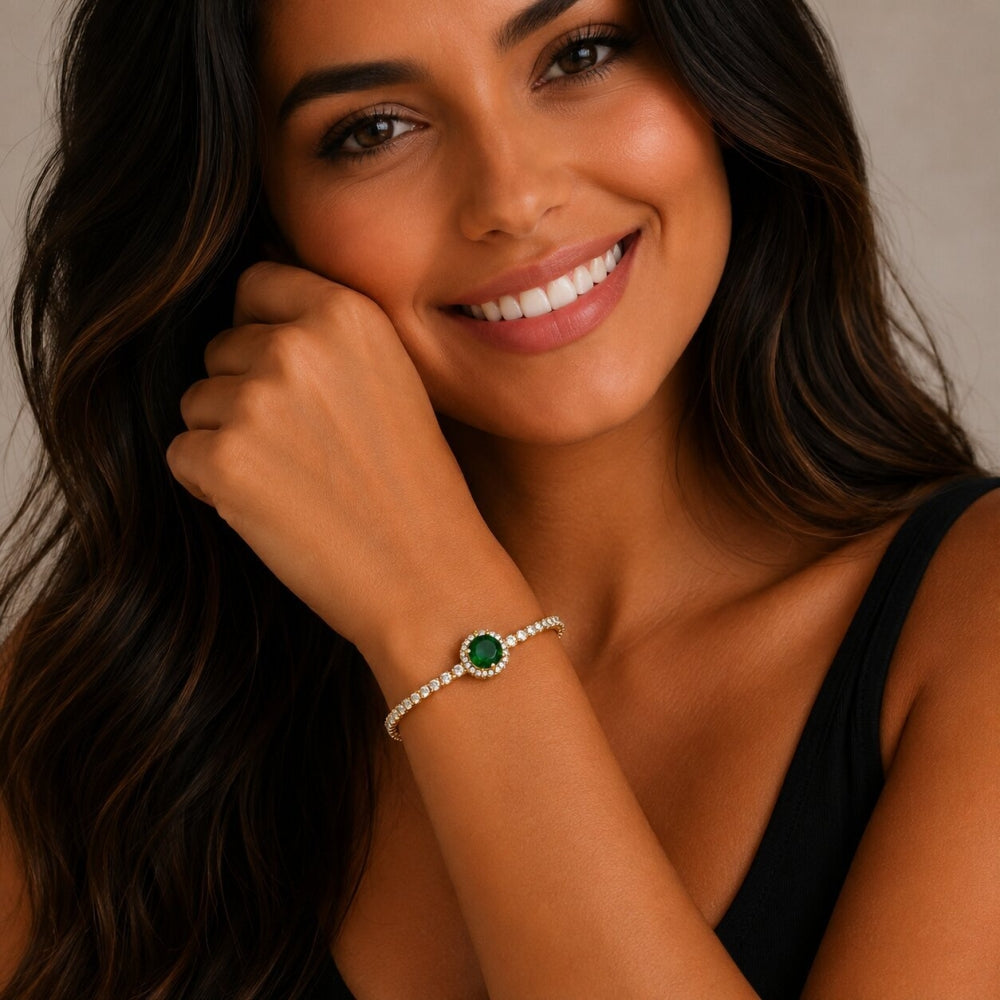 Oro Laminado Fancy Bracelet, Gold Filled Style Cluster Design, with Green and White Cubic Zirconia, Polished, Golden Finish