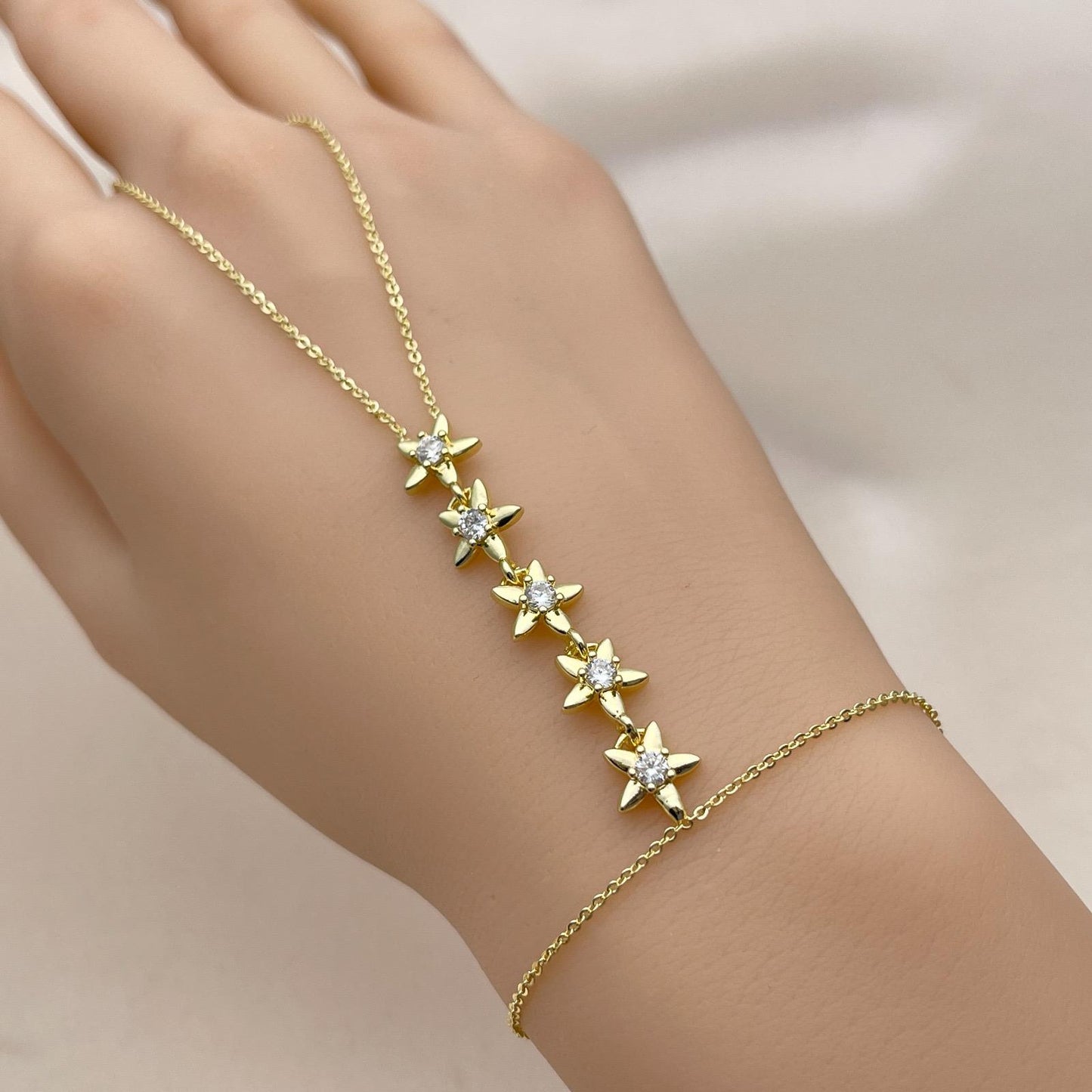 Gold Flowers Sparkle Hand Chain
