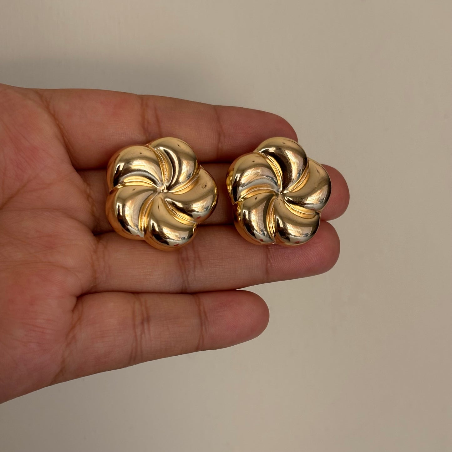 Flor Earrings