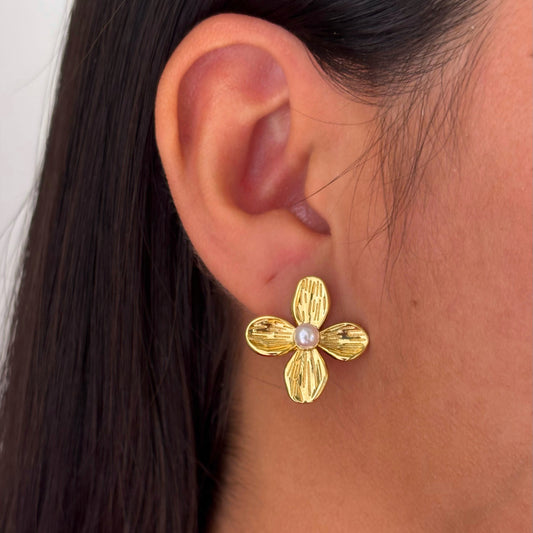 Blossom Pearl Studs