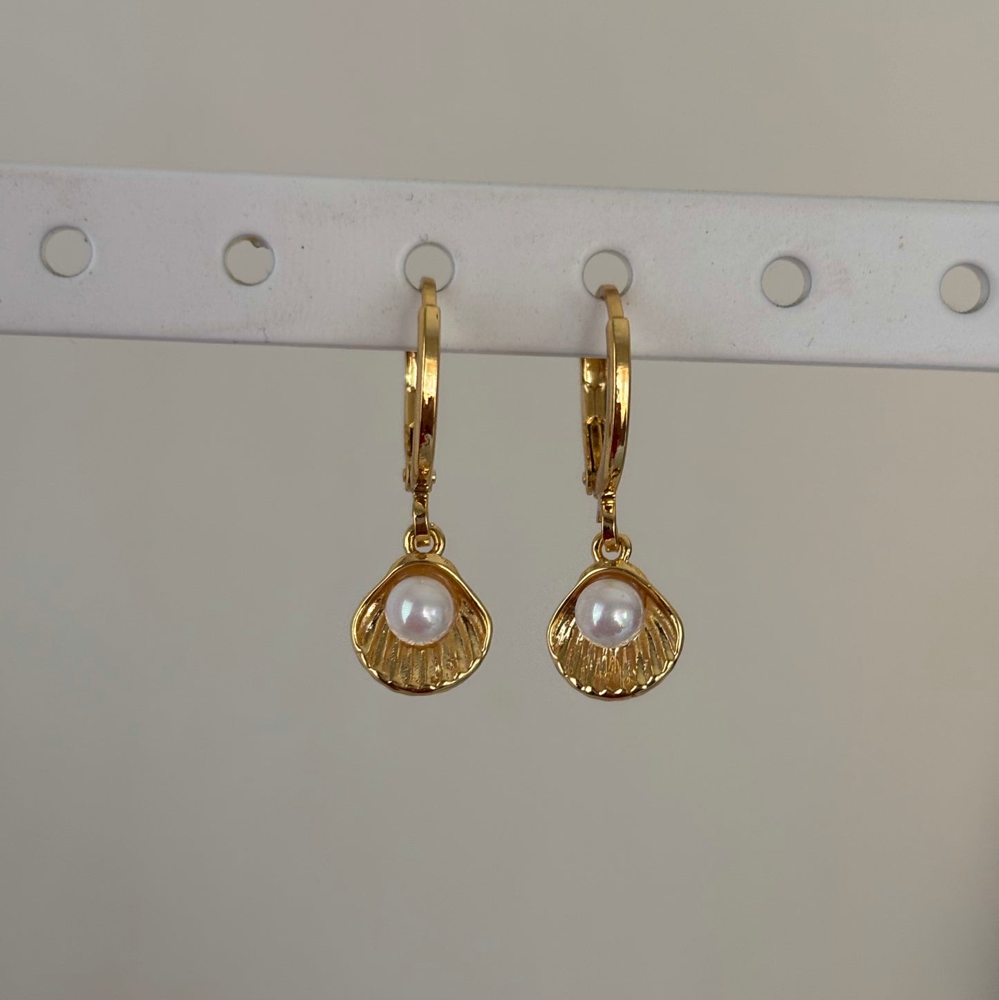 Pearl Shell Earrings