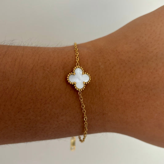 White Clover Chain Bracelet