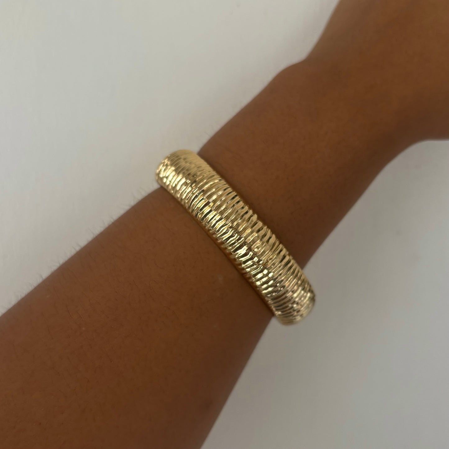 Textured Snake Chain Bracelet